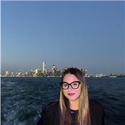 Studentessa universitaria, diplomata al liceo classico, offre servizio di aiuto compiti a bambini delle elementari e medie